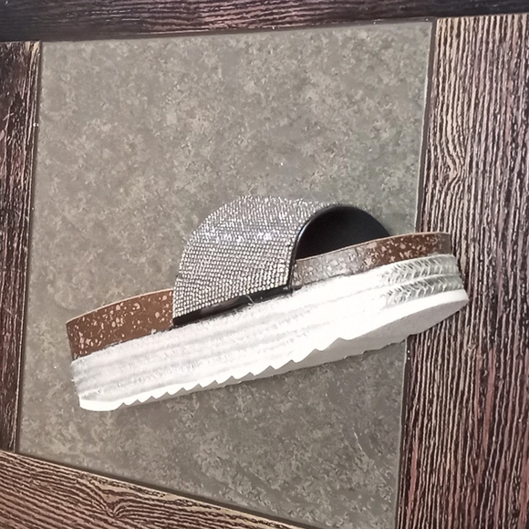 Platform Wedge Slippers Sandal - Picture 2 of 4